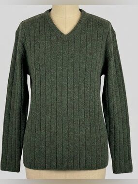 Vintage Sears Classics 100% Wool V Neck Sweater Green Mens 40 Medium Ribbed Knit